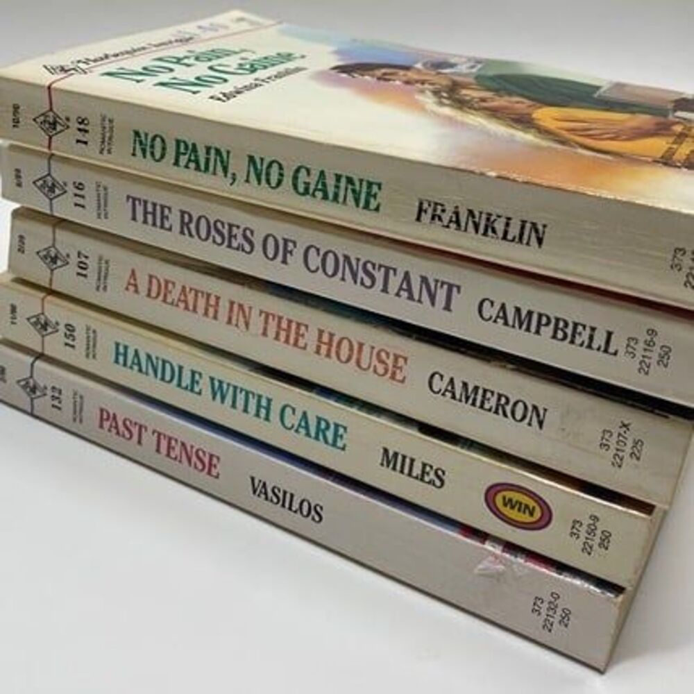 Books - Picture 6 of 10